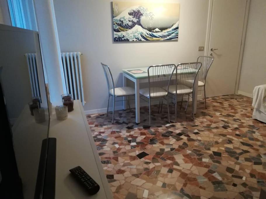 Primo Piano - Bilocale Casa Vacanze Brescia Exterior foto